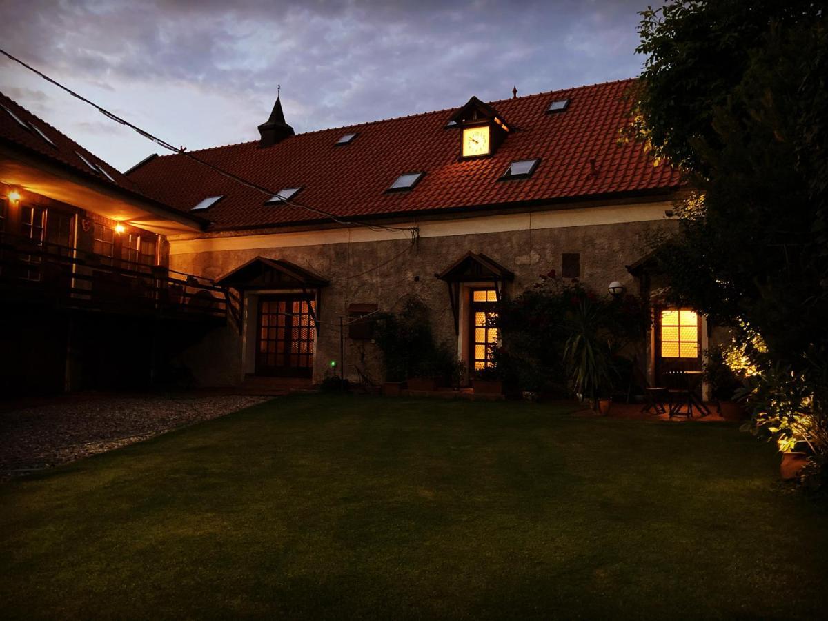 Penzion U Svateho Prokopa Středokluky Exteriér fotografie